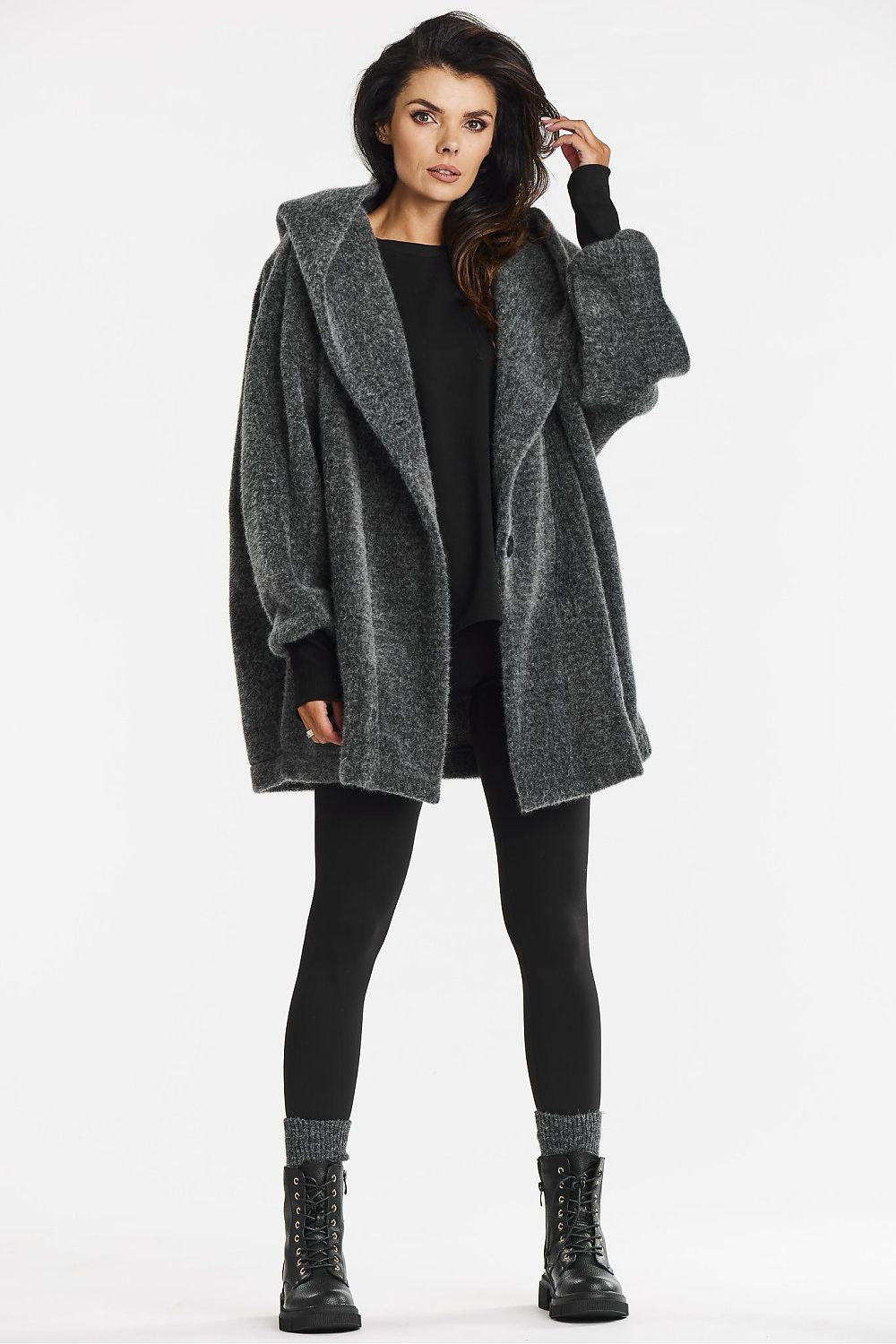Coat model 200556 awama