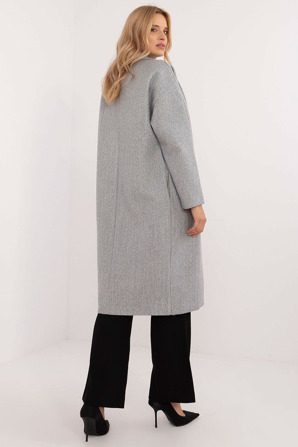 Coat model 202301 Och Bella
